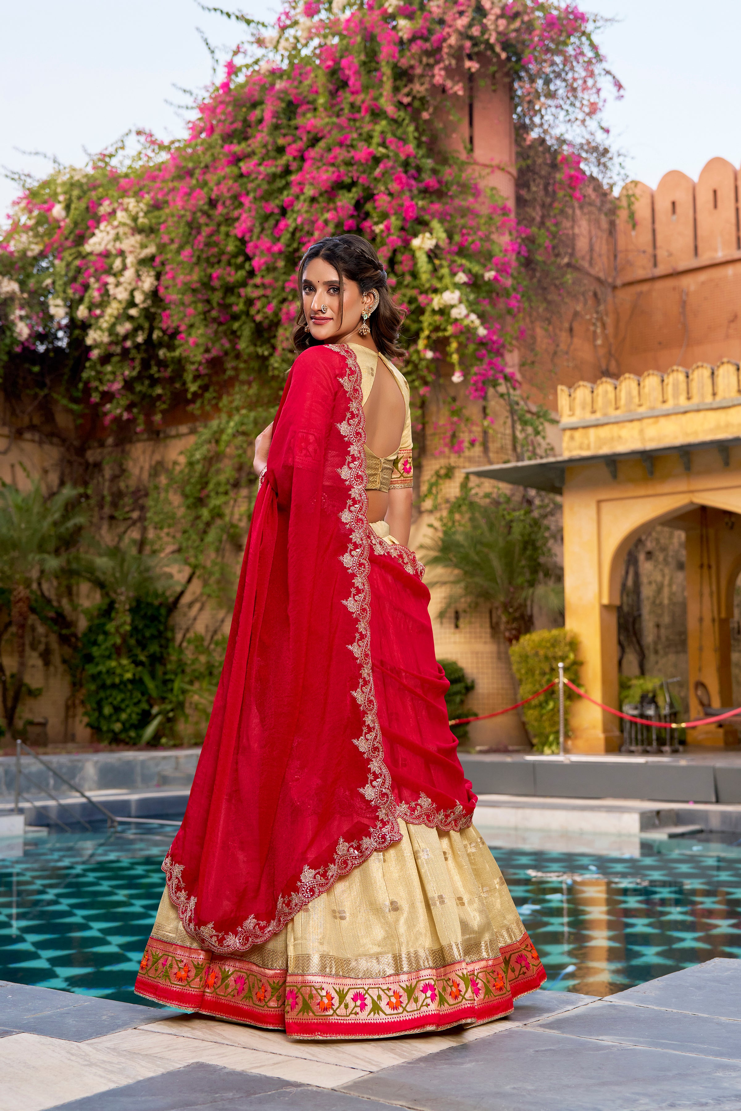 Slub Kota Zari Weaving Lehenga With Dupatta