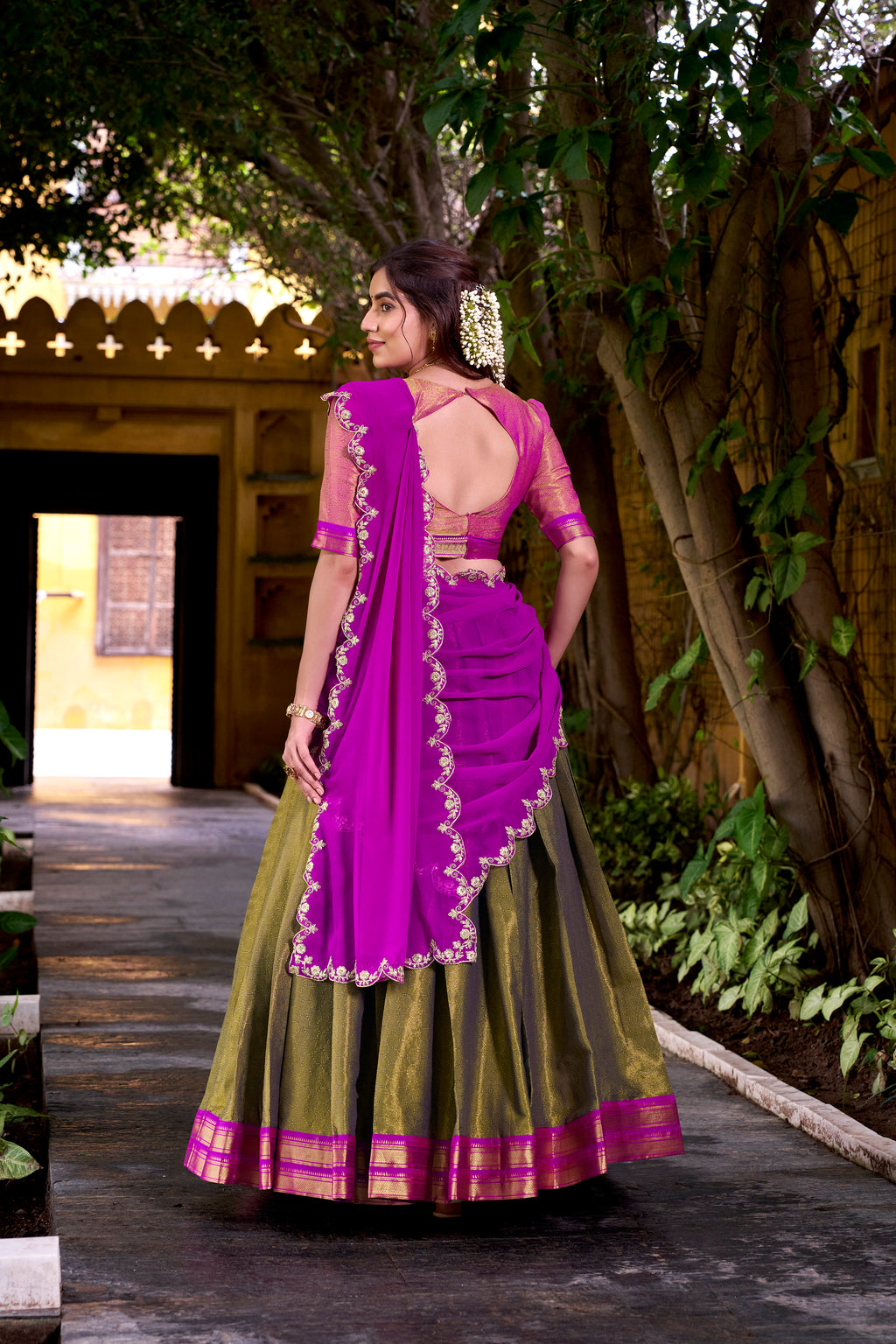 Kanchipuram Zari Weaving Lehenga With Dupatta