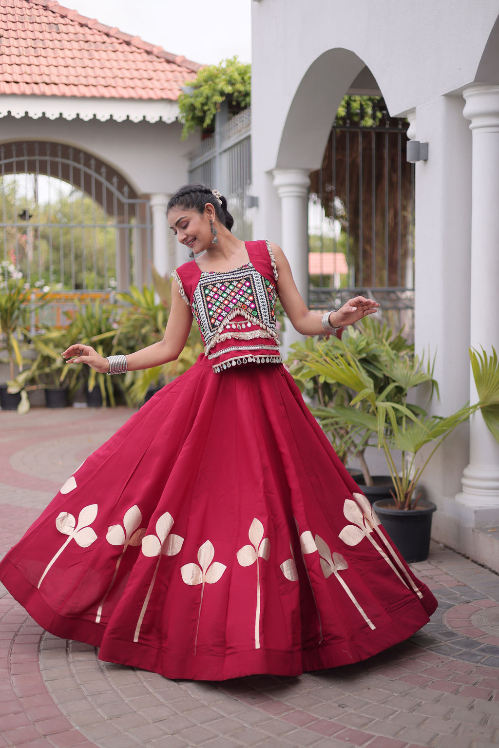 Roman Silk Navratri Lehenga With Top