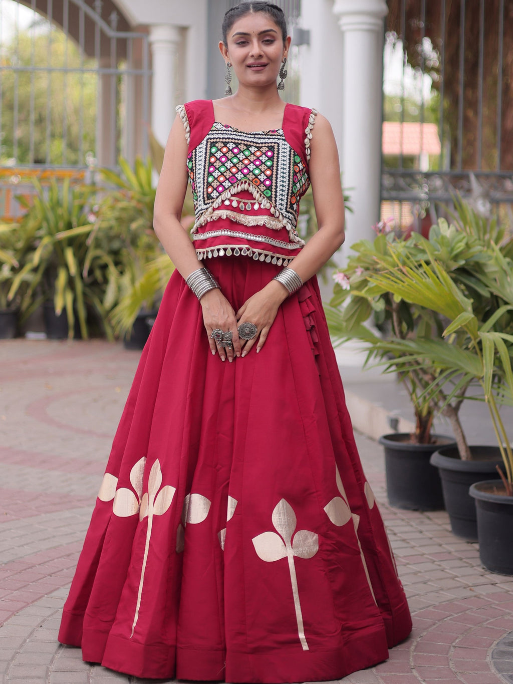 Roman Silk Navratri Lehenga With Top