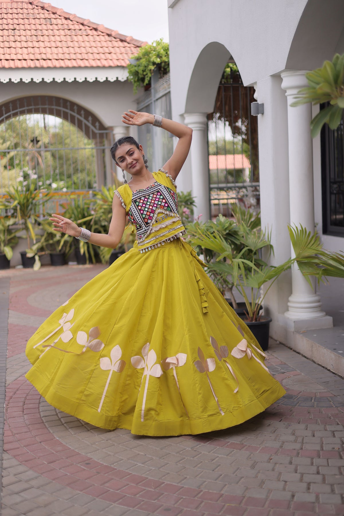 Roman Silk Navratri Lehenga With Top