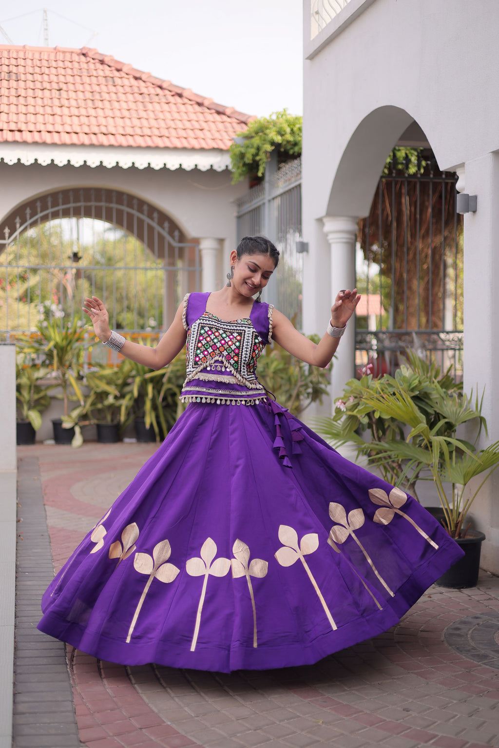 Roman Silk Navratri Lehenga With Top