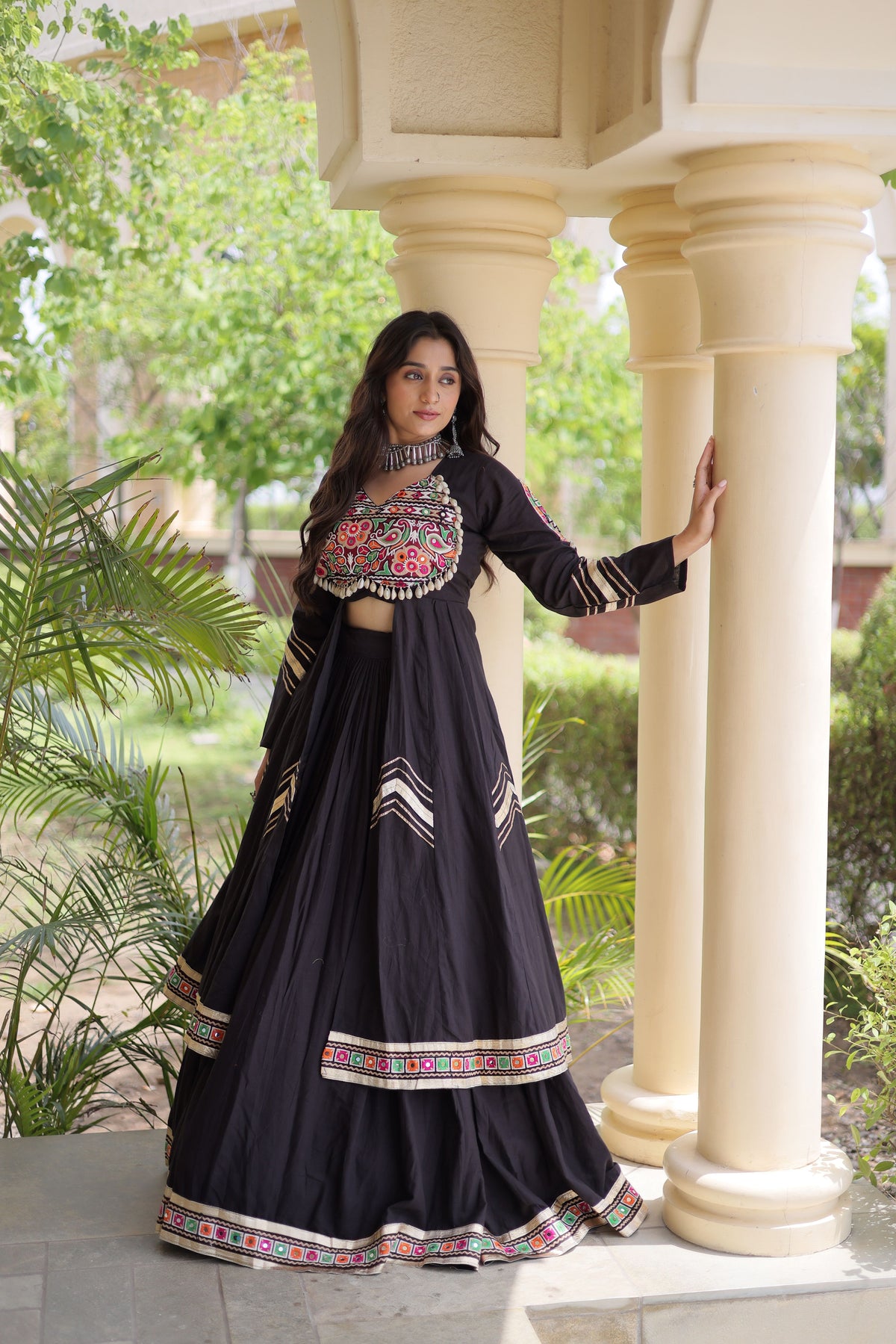 Kora Cotton Gamthi Work Navratri Lehenga With Shrug