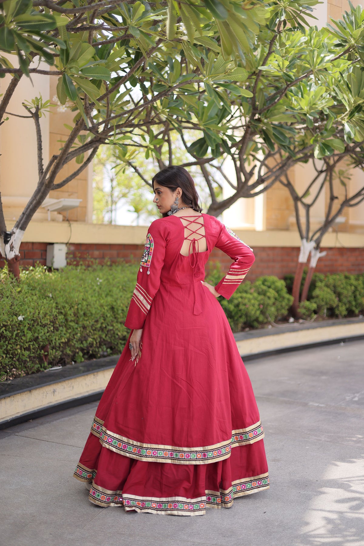 Kora Cotton Gamthi Work Navratri Lehenga With Shrug
