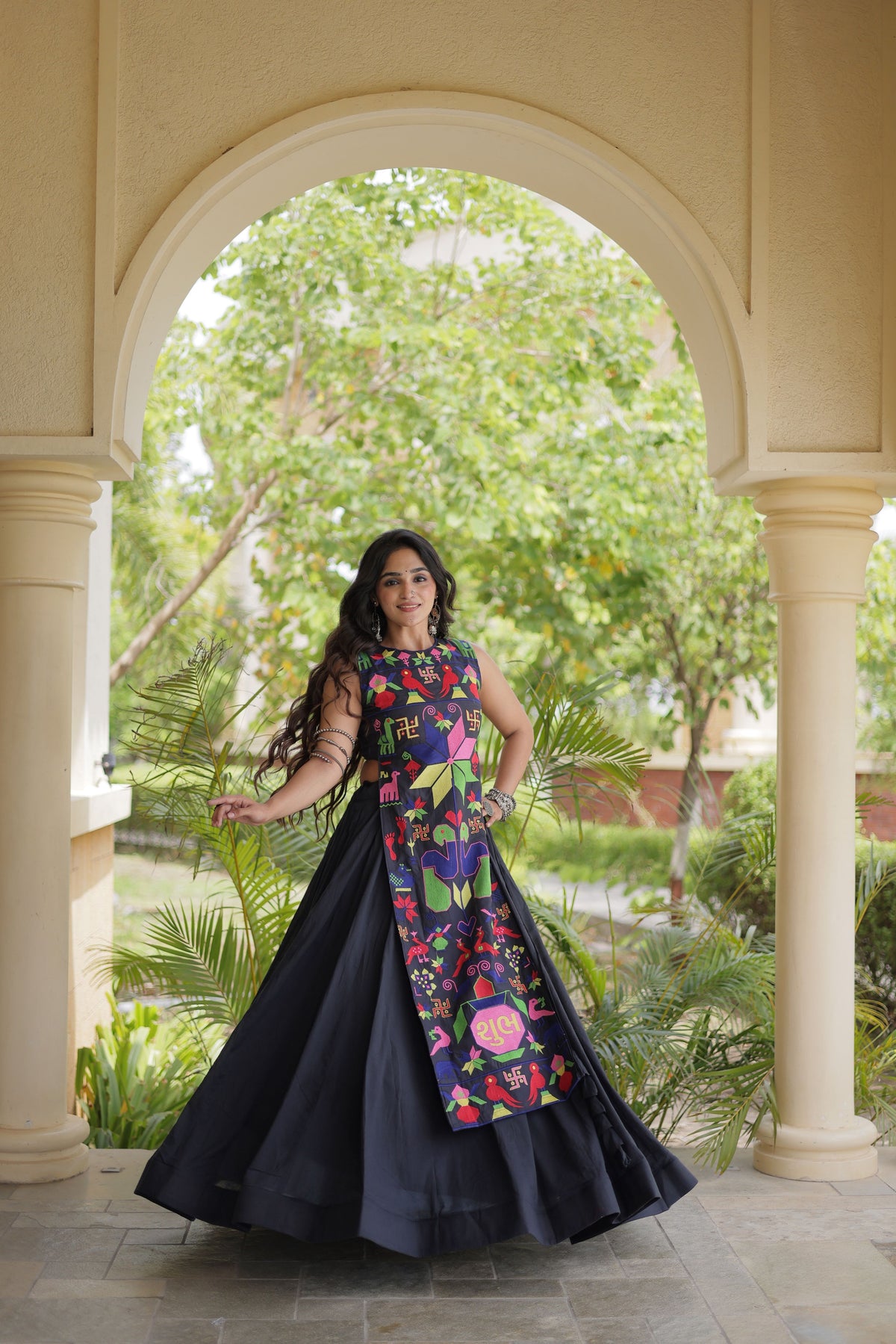 Kora Cotton Navratri Lehenga With Gamthi Work Blouse